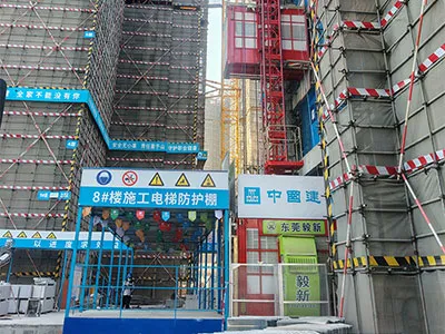 Строительные подъемники SC200/200BD: Низкошумное оборудование для жилого строительства